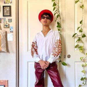 Vintage Chico’s Abatract White Sleeve Shirt